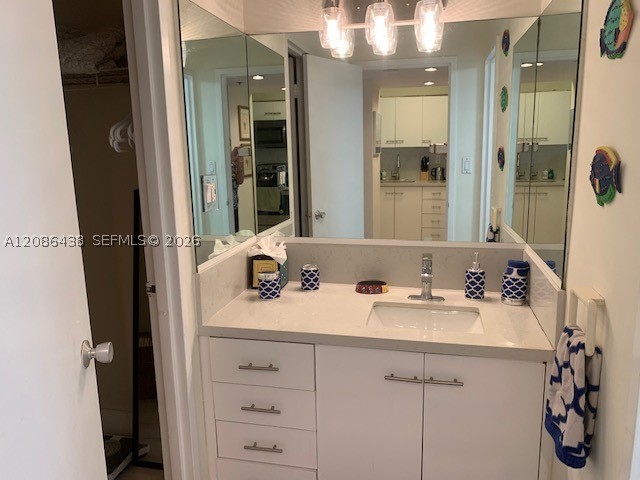 100 Lincoln Rd 1545 Property Photo 10