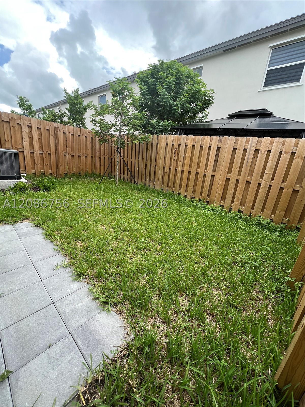 2634 Se 10th St 2634 Property Photo 16