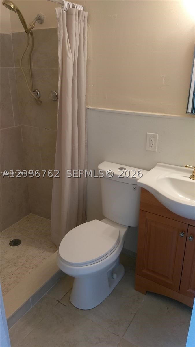 1926 Rodman St 1 Property Photo 6