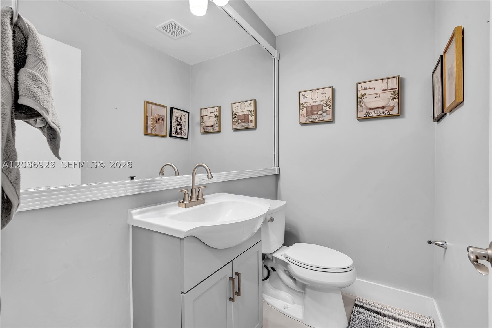 10301 Panama St Property Photo 37