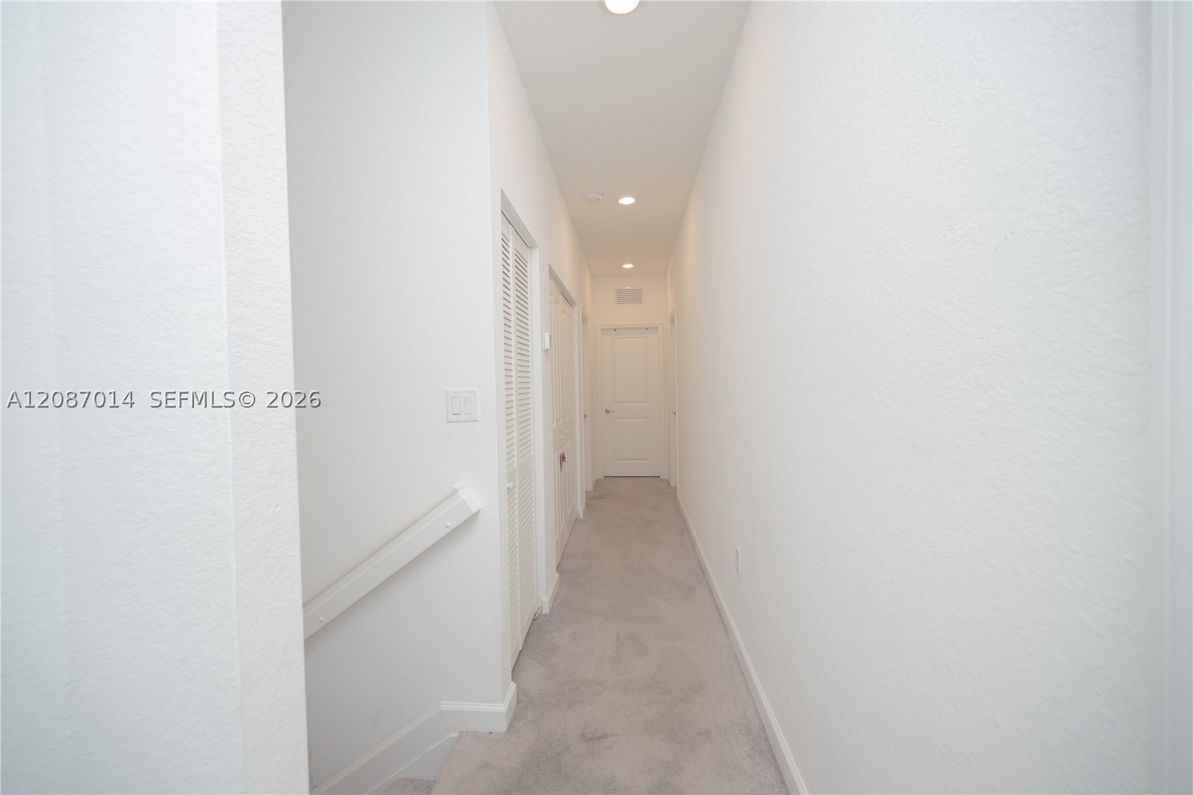1231 Se 27th Ter Property Photo 10