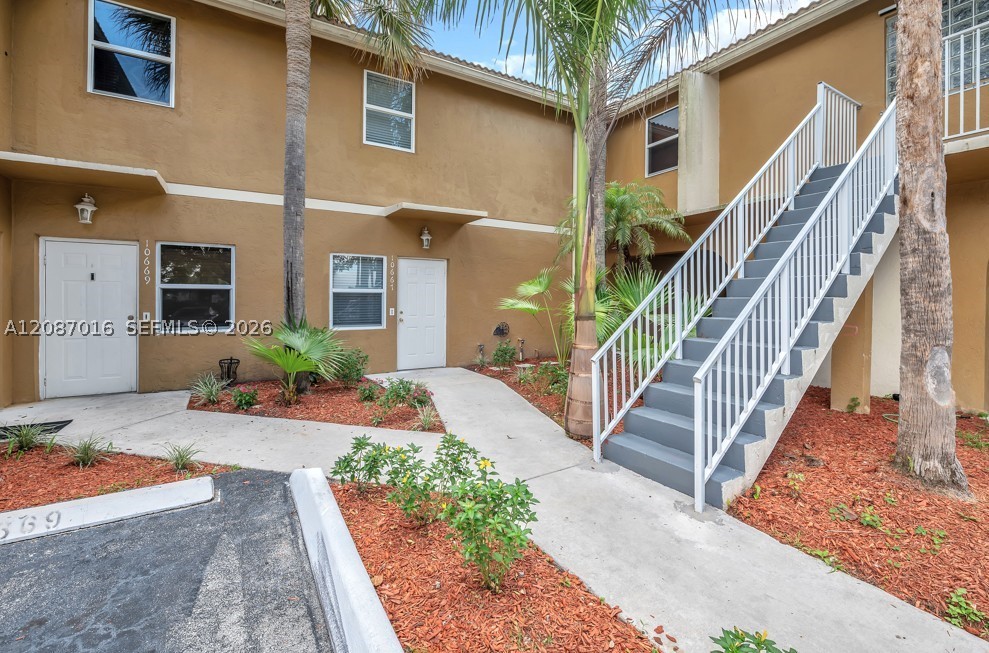10667 NW 45th St 10667 Property Photo 1