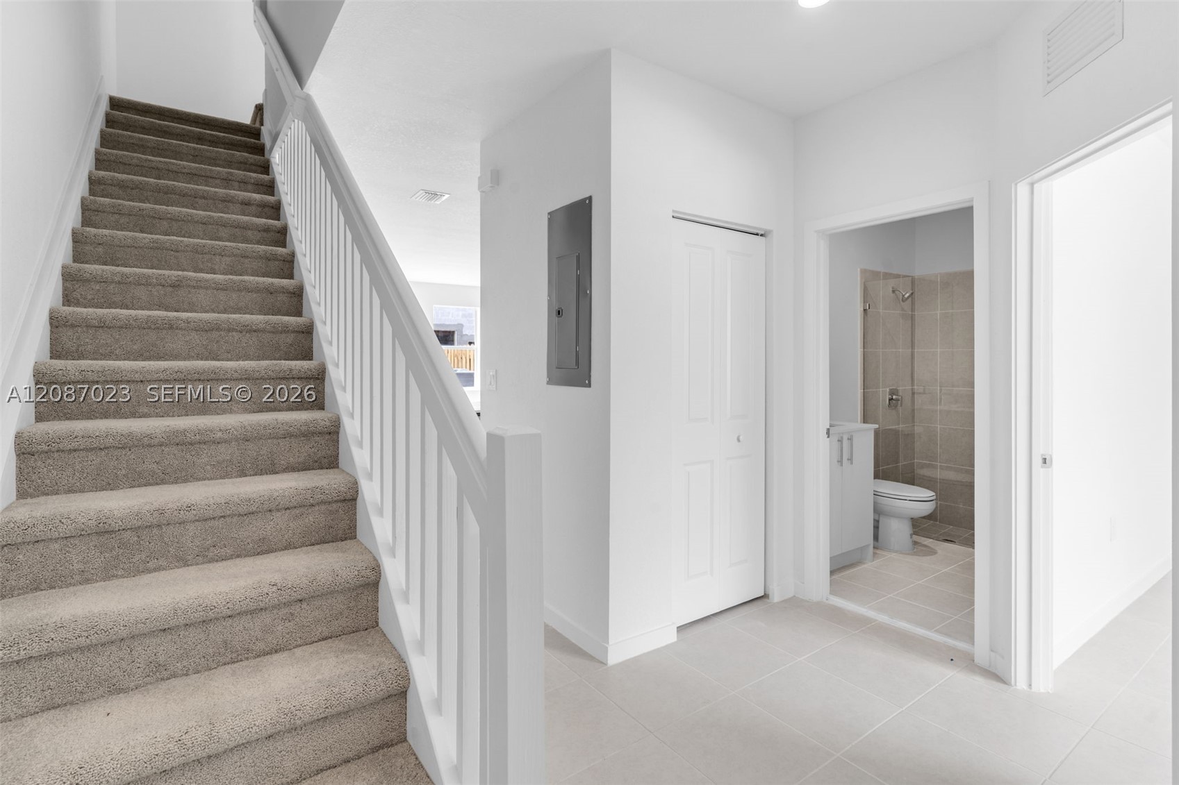 1125 Se 3rd Street Property Photo 5