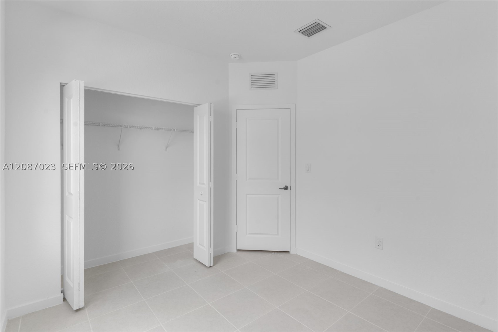 1125 Se 3rd Street Property Photo 10