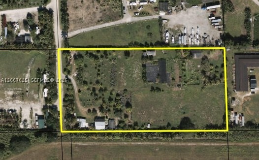 13205 SW 202 AVE Property Photo 1