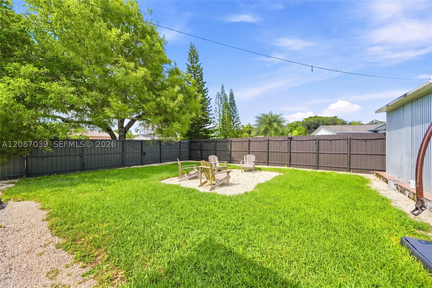 1707 S Curlew Ln Property Photo 39