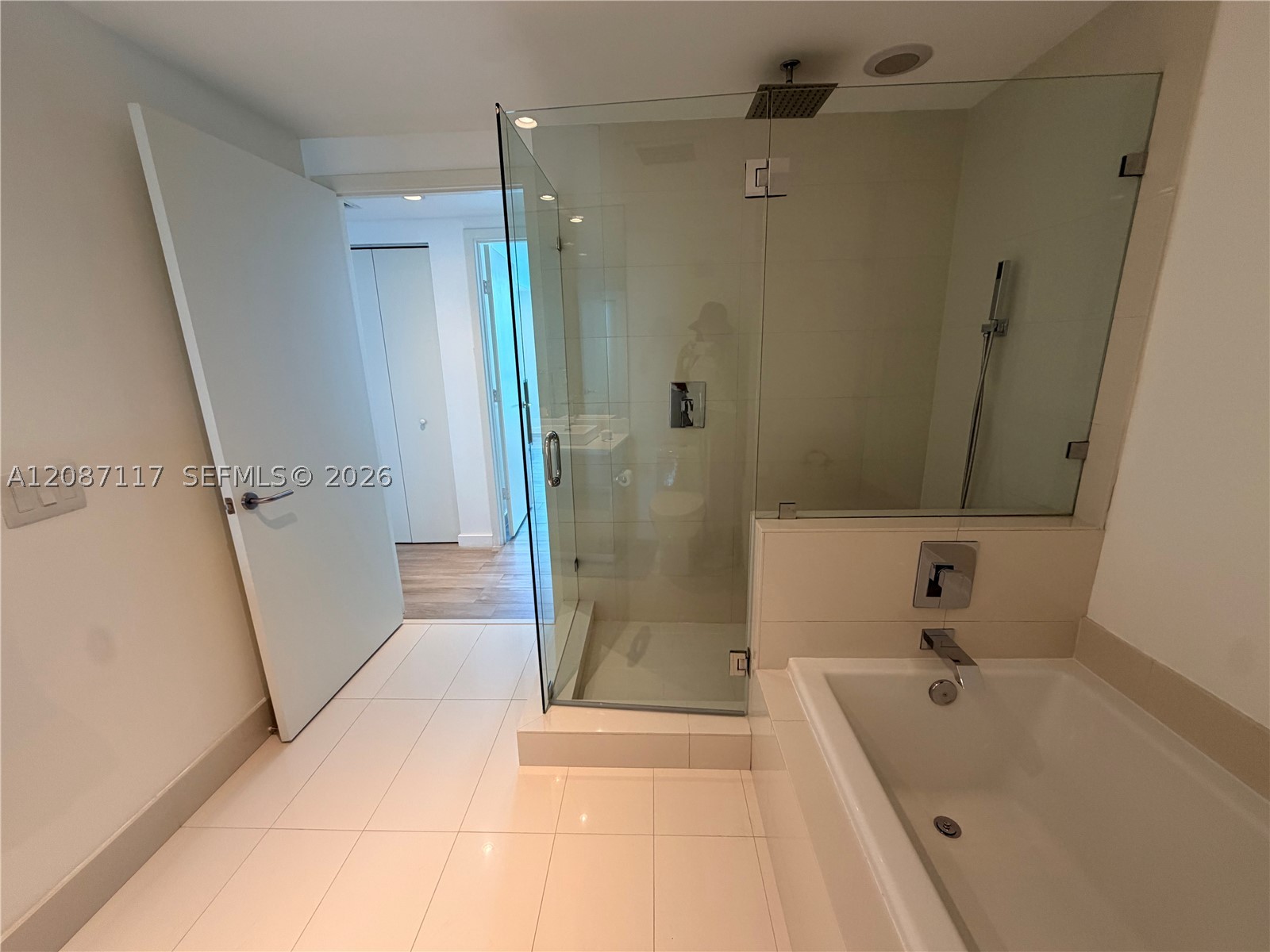 1100 S Miami Ave 3008 Property Photo 10