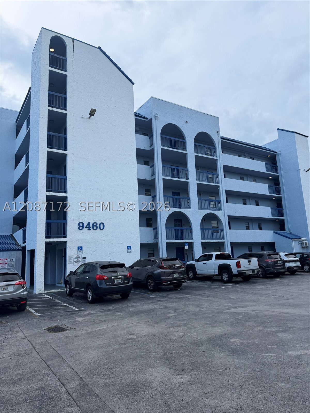9460 Fontainebleau Blvd 433 Property Photo 1