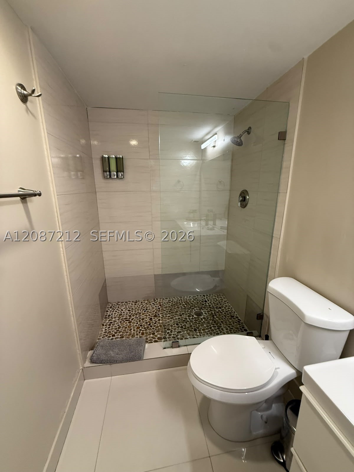 19370 Collins Ave 418 Property Photo 20