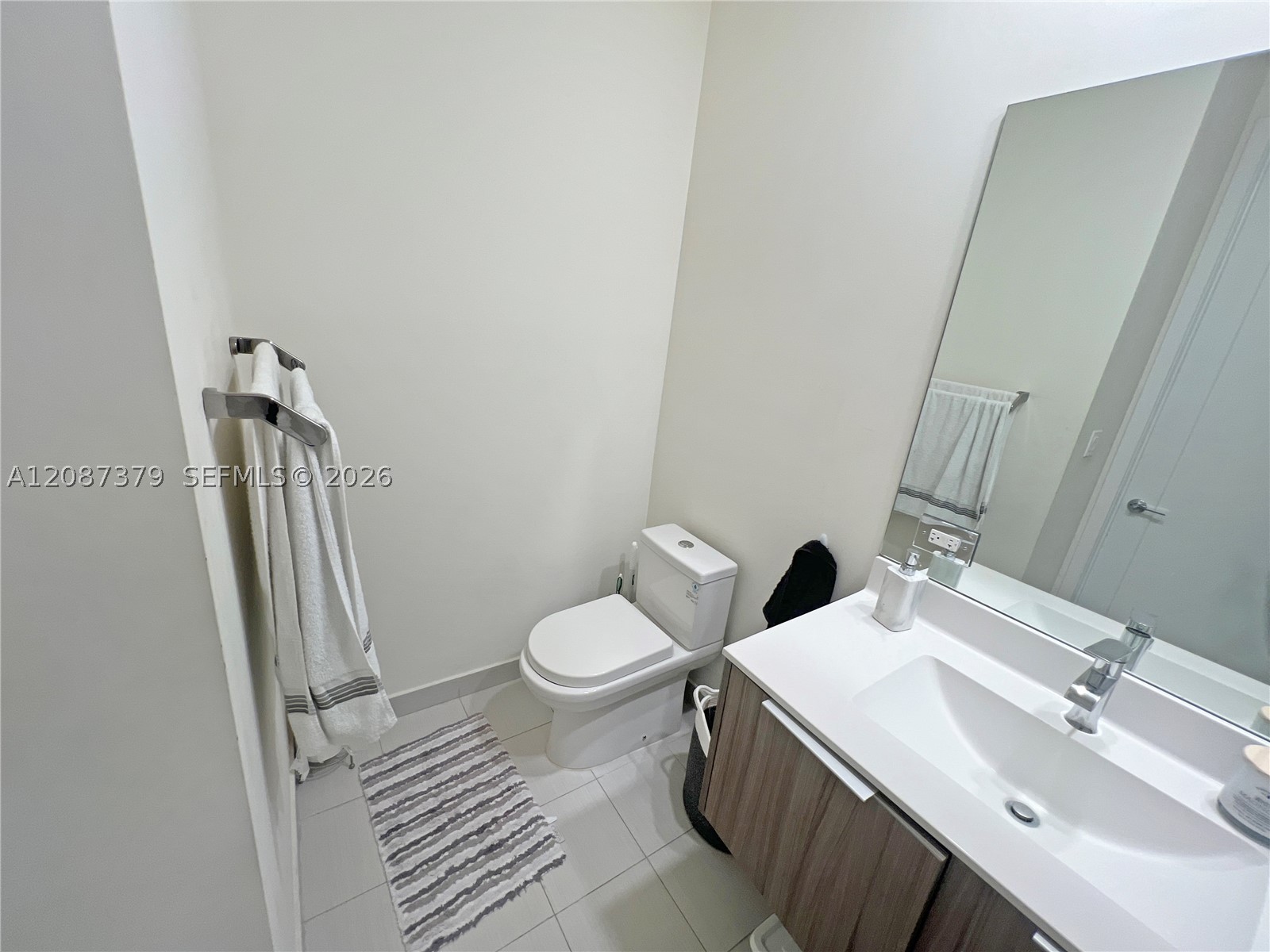 6416 Nw 102nd Ct 304 Property Photo 11