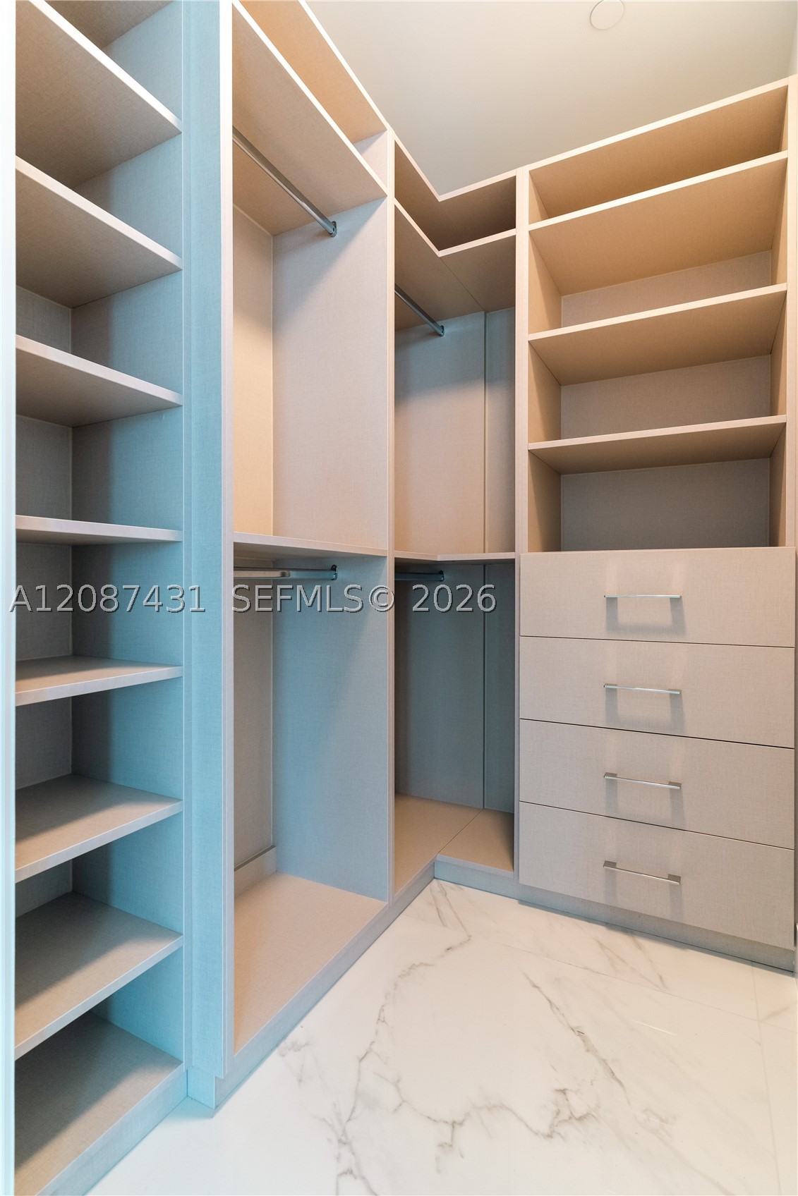 15701 Collins Ave 702 Property Photo 7