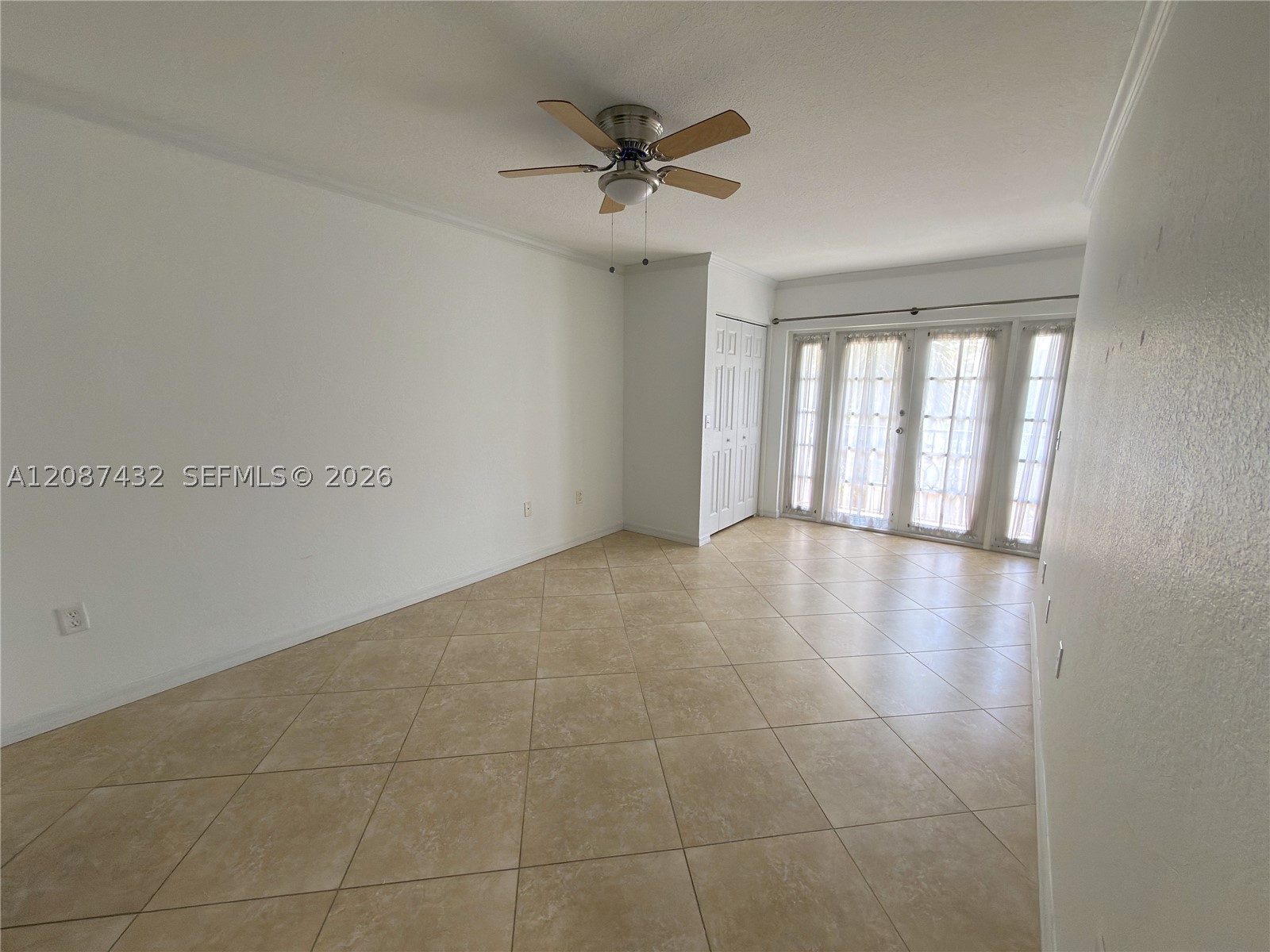 1000 Palm Trl 9 Property Photo 14