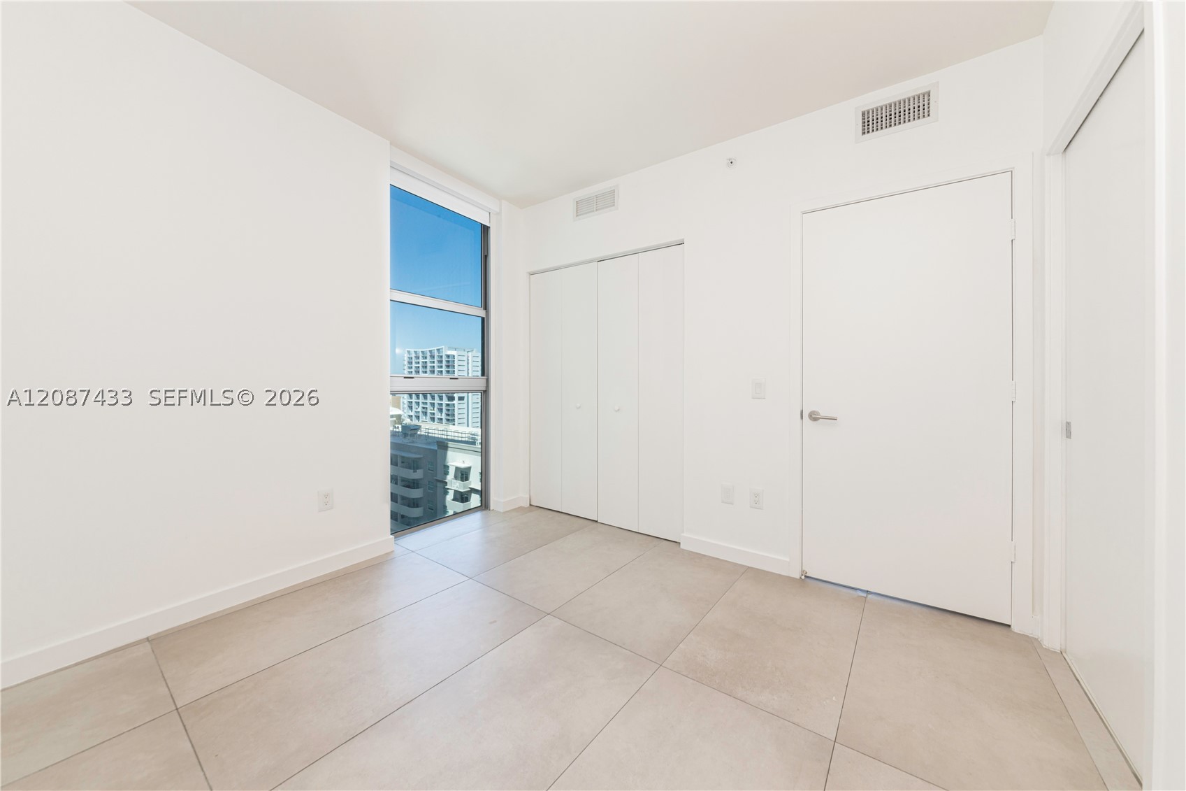 1100 S Miami Ave 1707 Property Photo 22