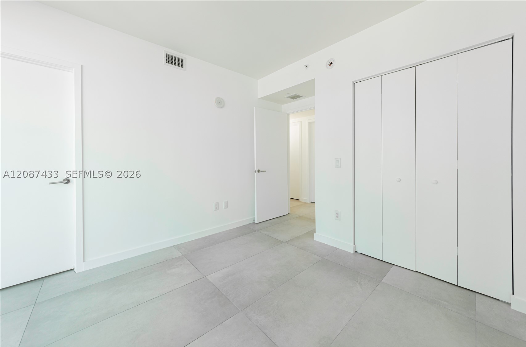 1100 S Miami Ave 1707 Property Photo 28