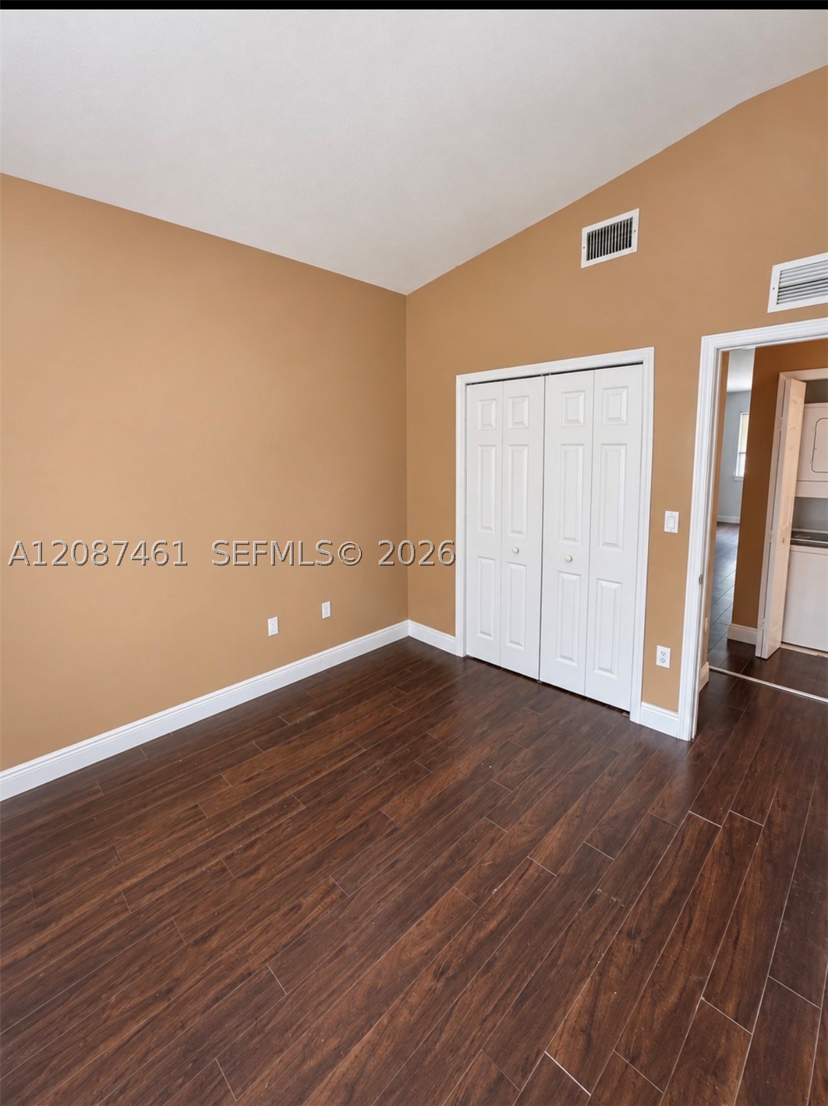 2650 Se 12th Pl 201 Property Photo 11