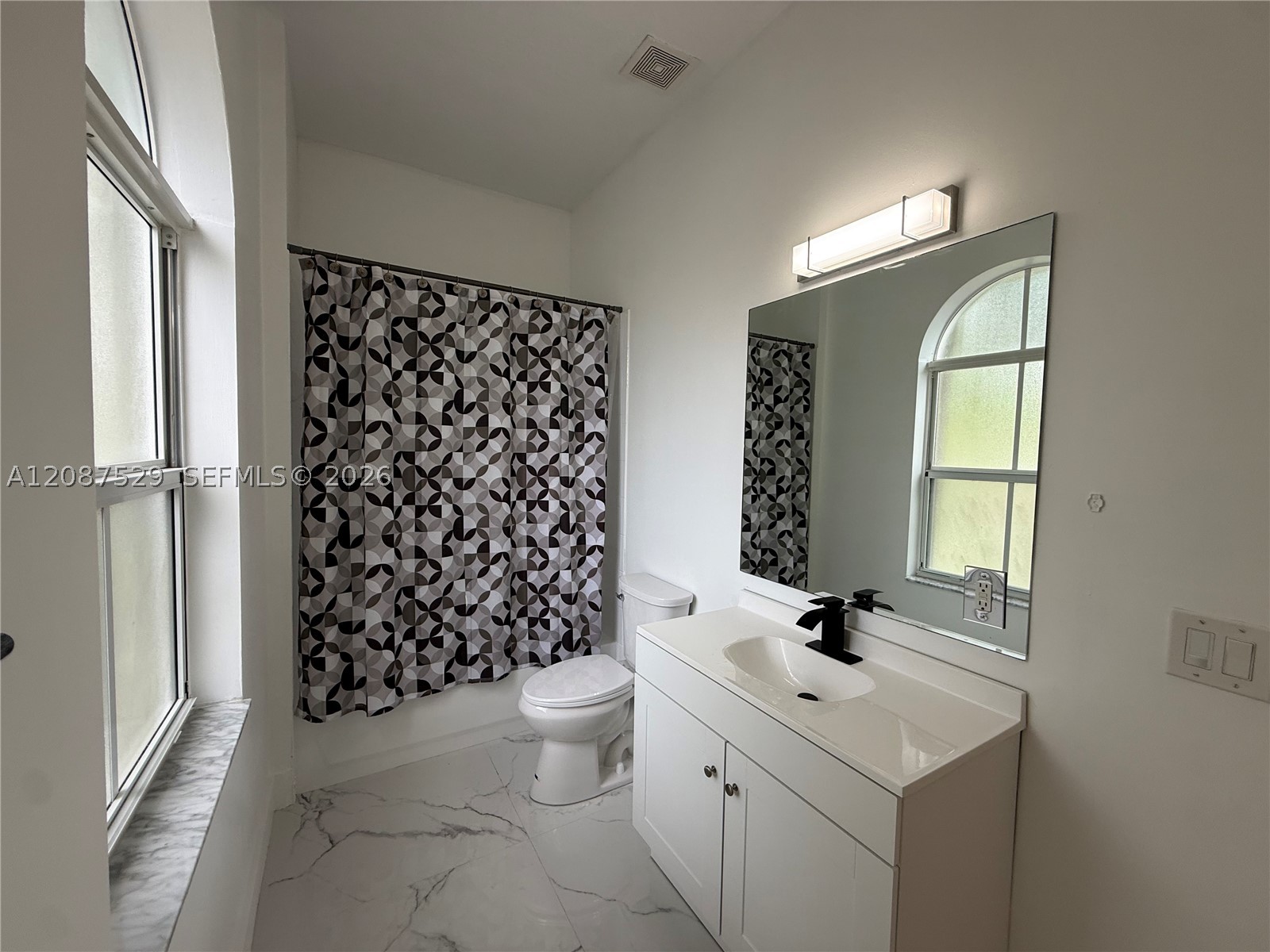 3961 Ne 11th Dr 3961 Property Photo 17