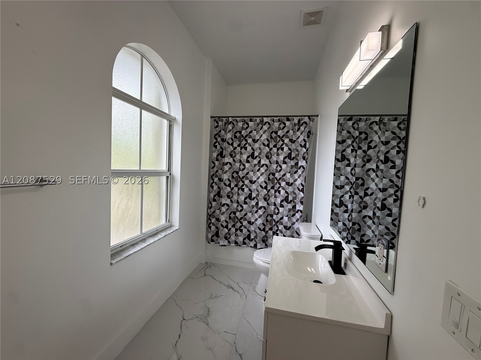 3961 Ne 11th Dr 3961 Property Photo 18
