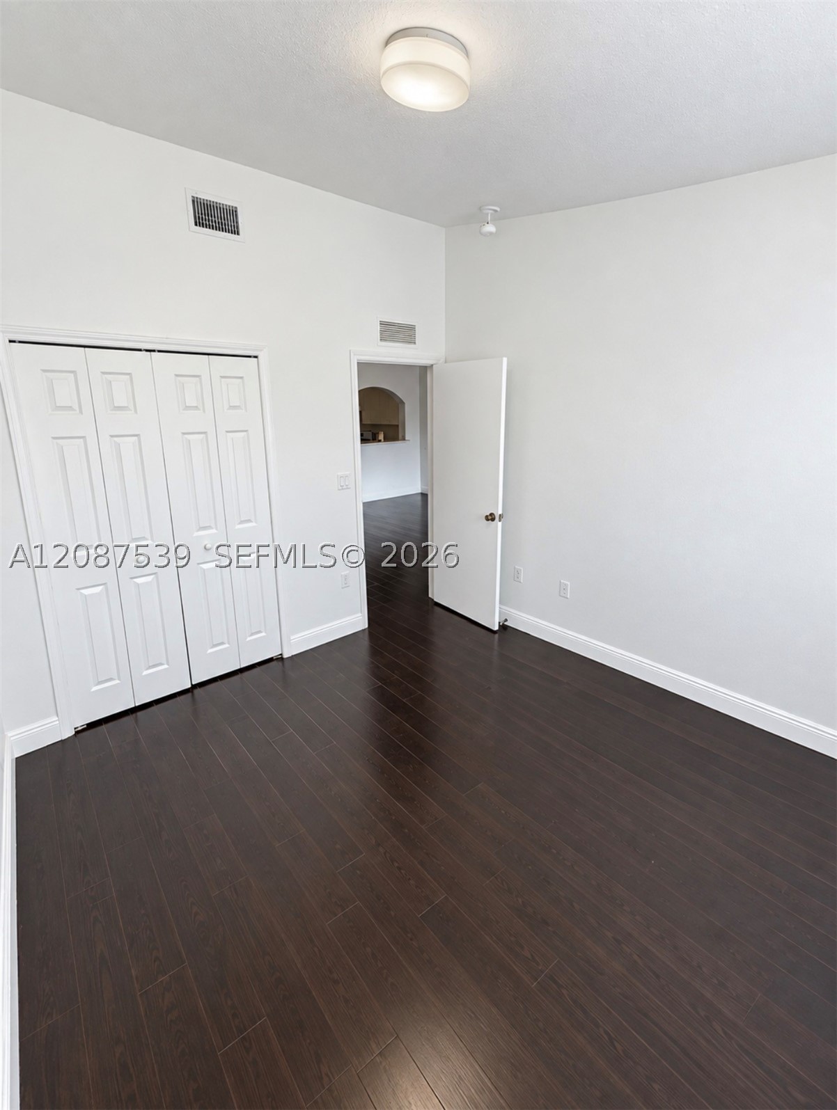 1250 Se 28th Ct 204 Property Photo 12