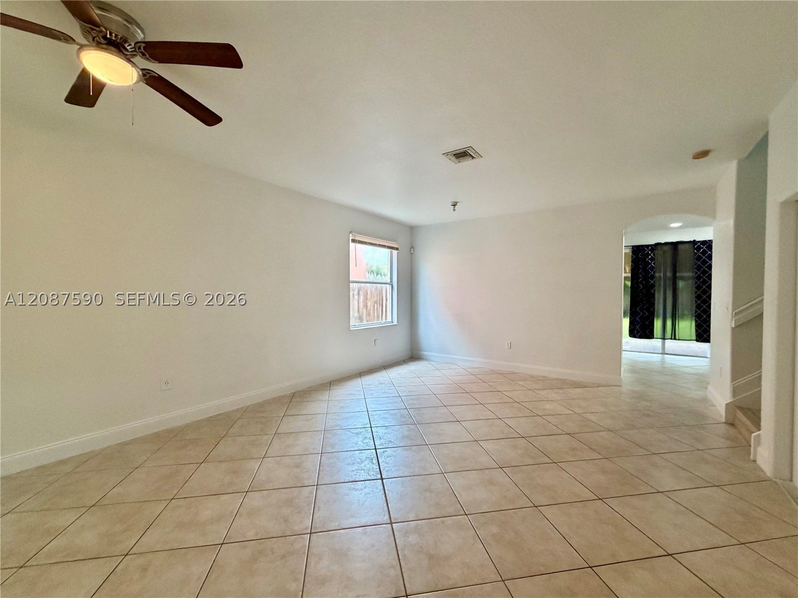 1548 Se 20th Ter Property Photo 3
