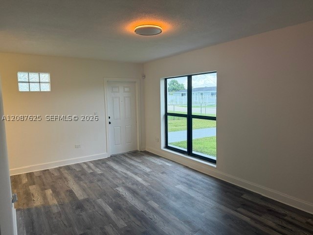 14810 Lincoln Dr Property Photo 8