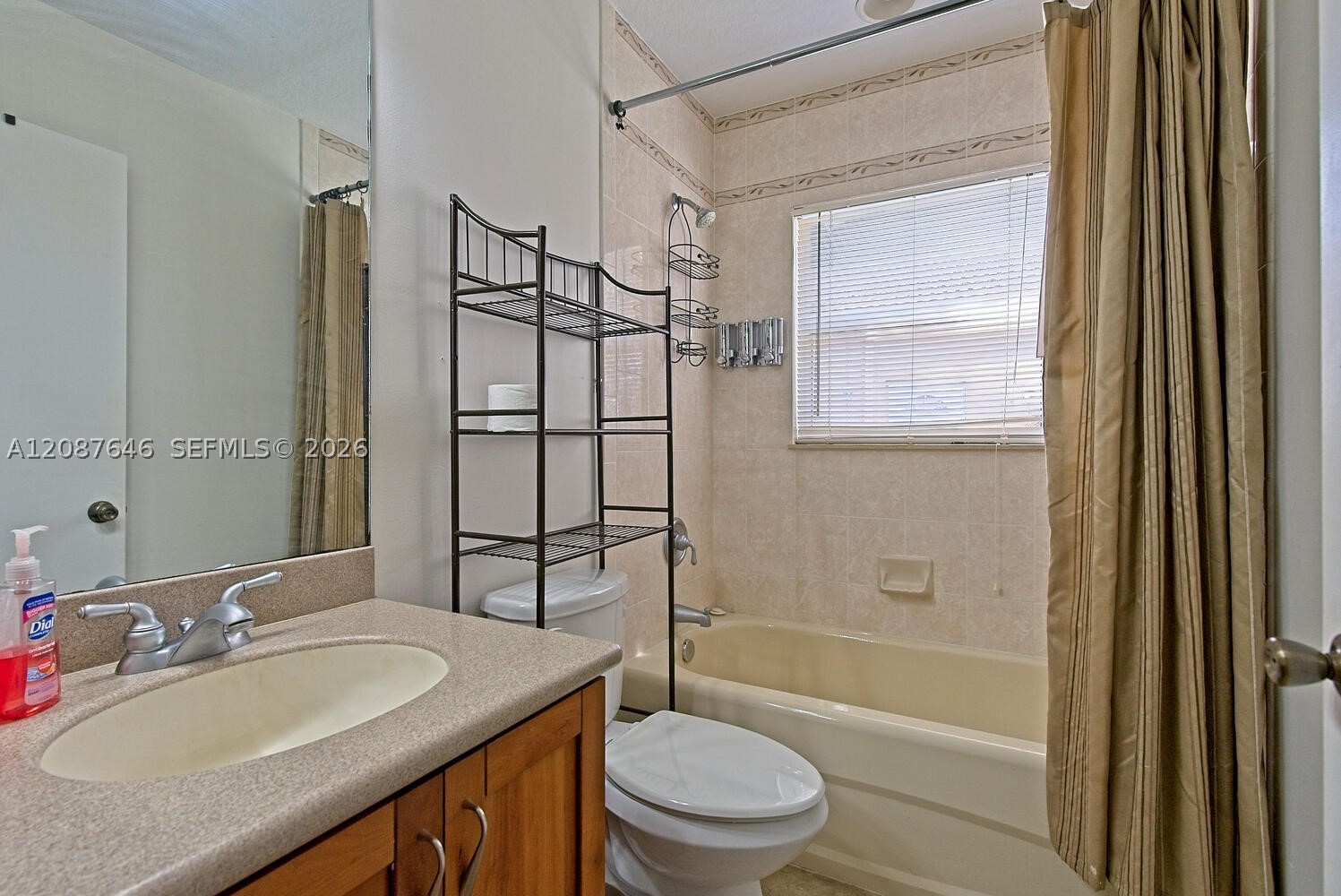1520 Se 17th Ave Property Photo 16