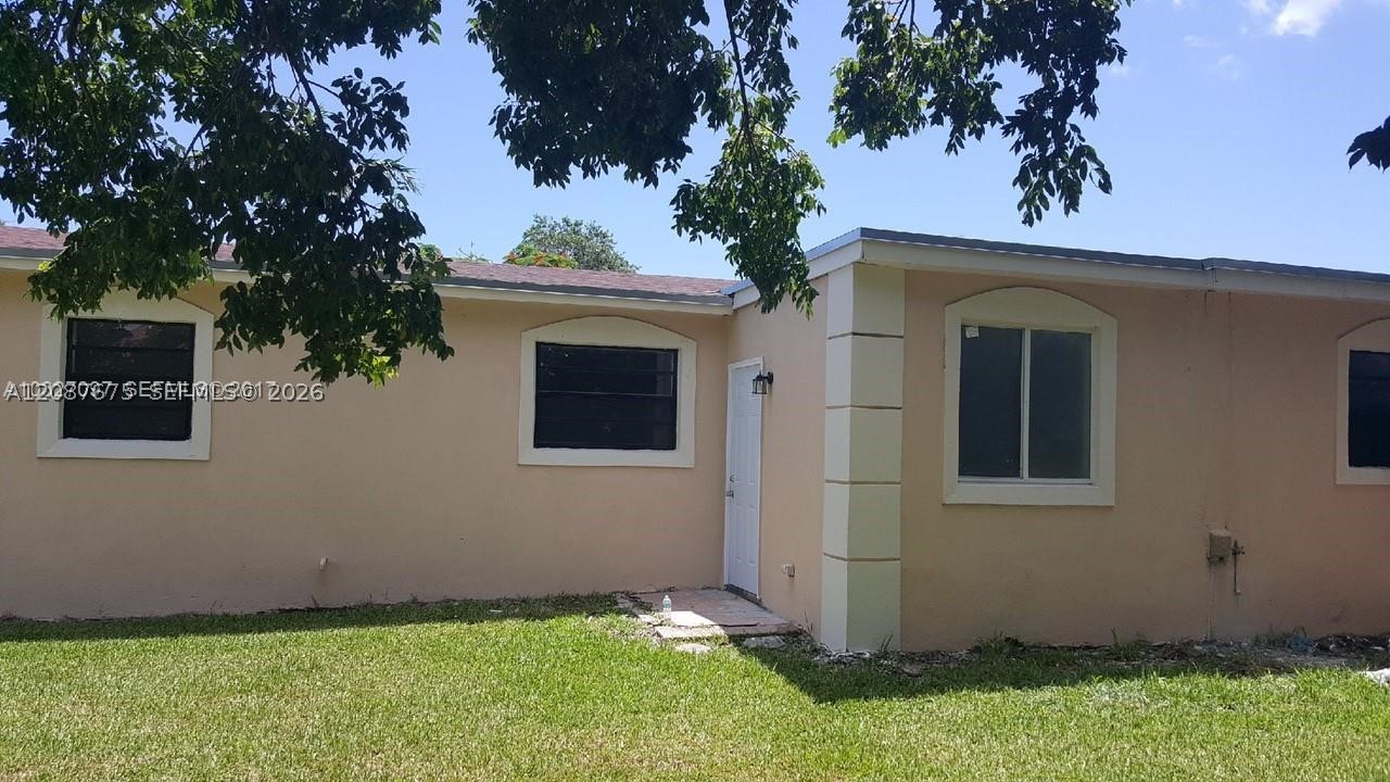 28704 Sw 147th Pl Property Photo 3