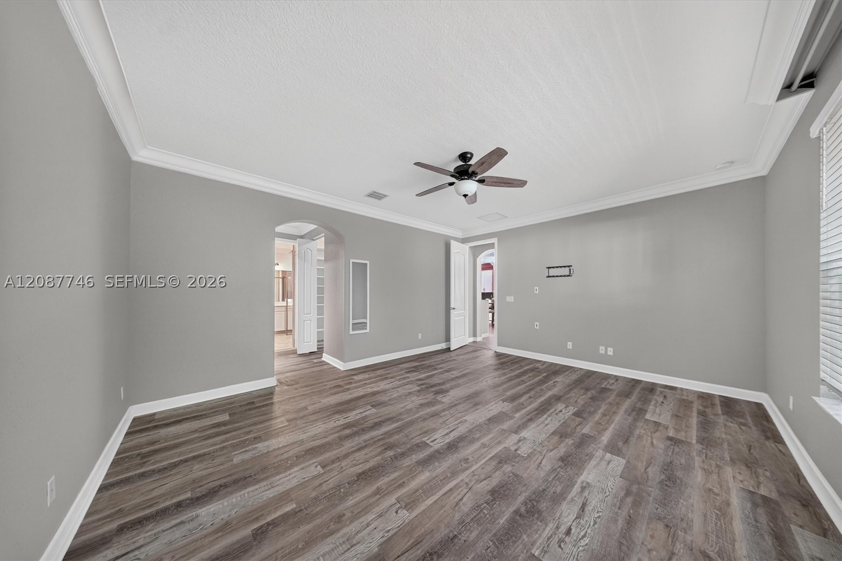 9062 Gulf Cove Dr Property Photo 24
