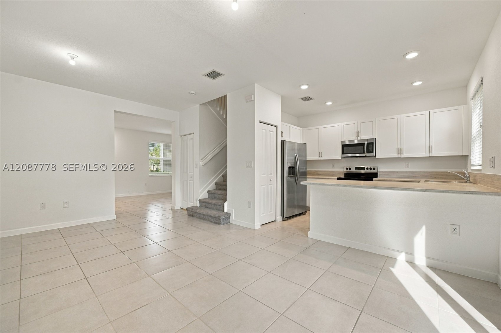 2708 Se 15th Ct Property Photo 8
