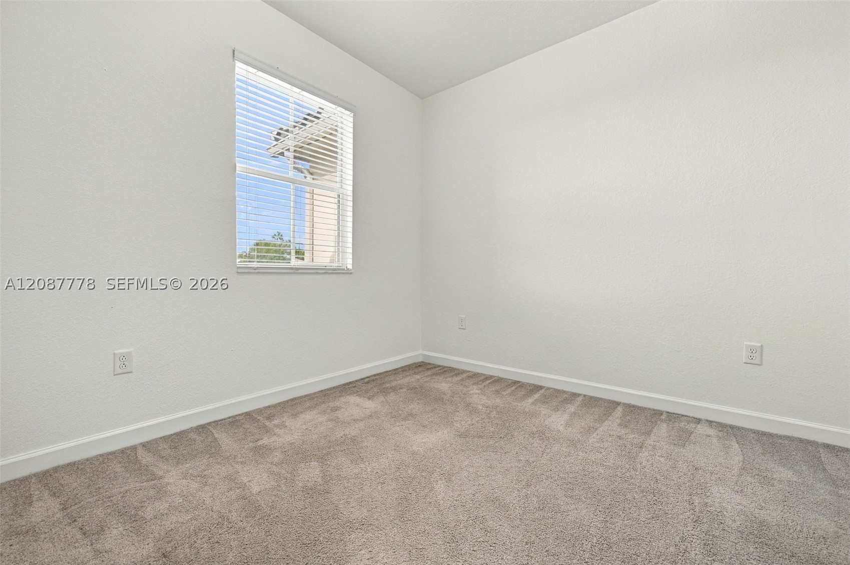 2708 Se 15th Ct Property Photo 16