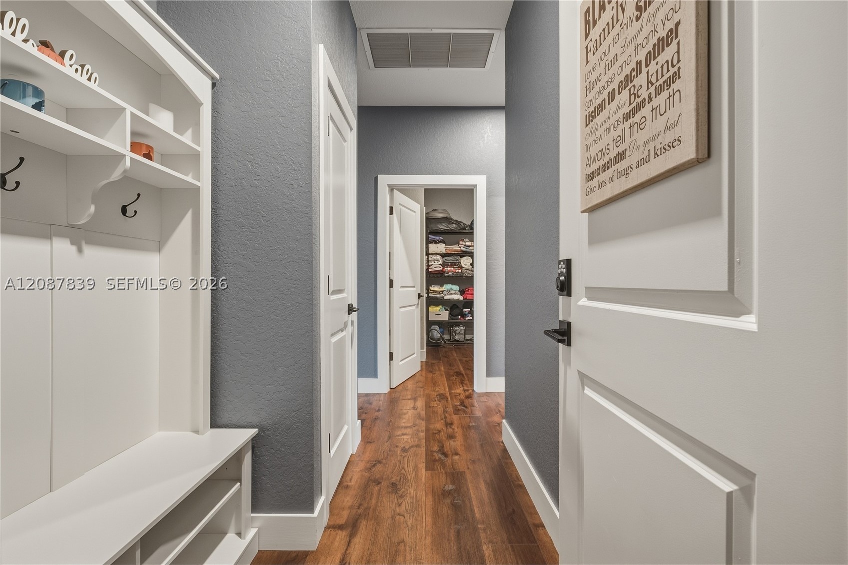 2590 Sw Berry Park Cir Property Photo 29