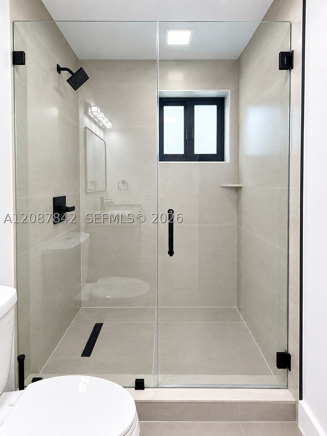 4804 Garden Ave B Property Photo 2