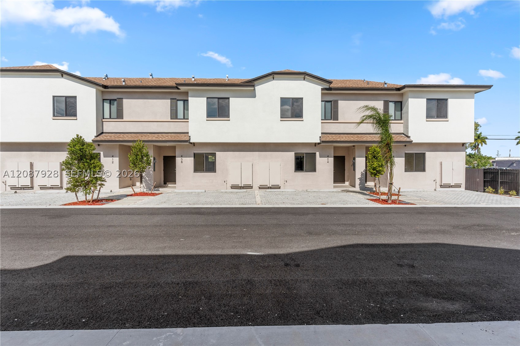 405 Sw Palm Ter 405 Property Photo 1
