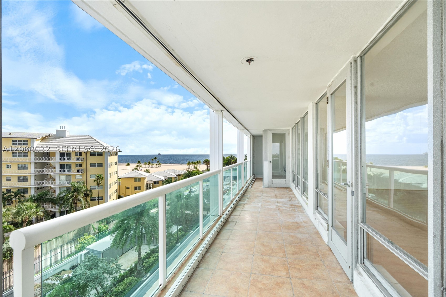 2100 S Ocean Ln 401 Property Photo 10