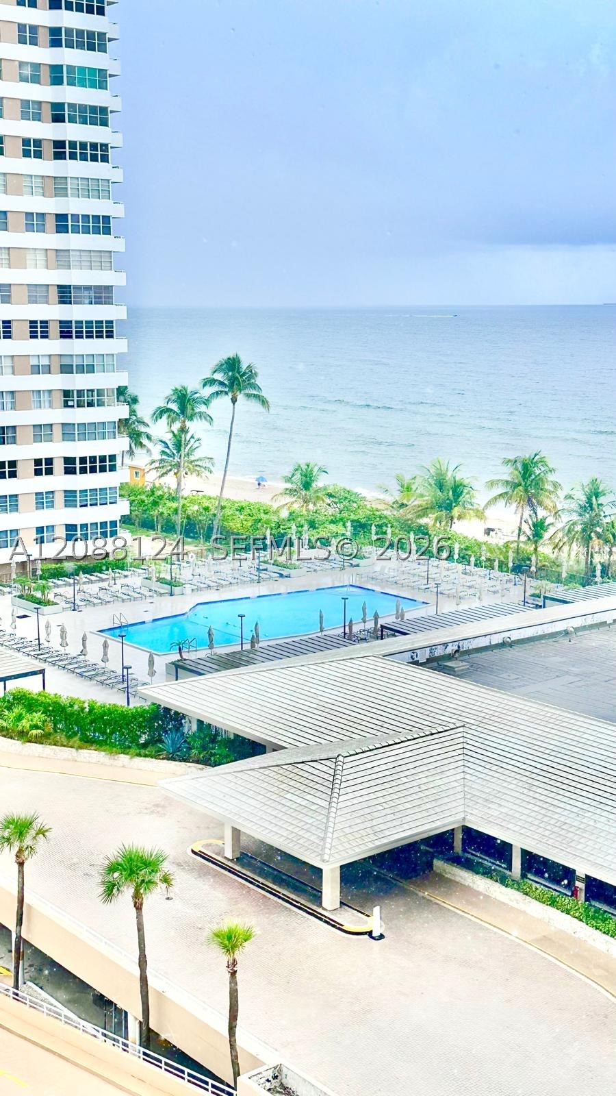 1980 S Ocean Dr 8D Property Photo 1