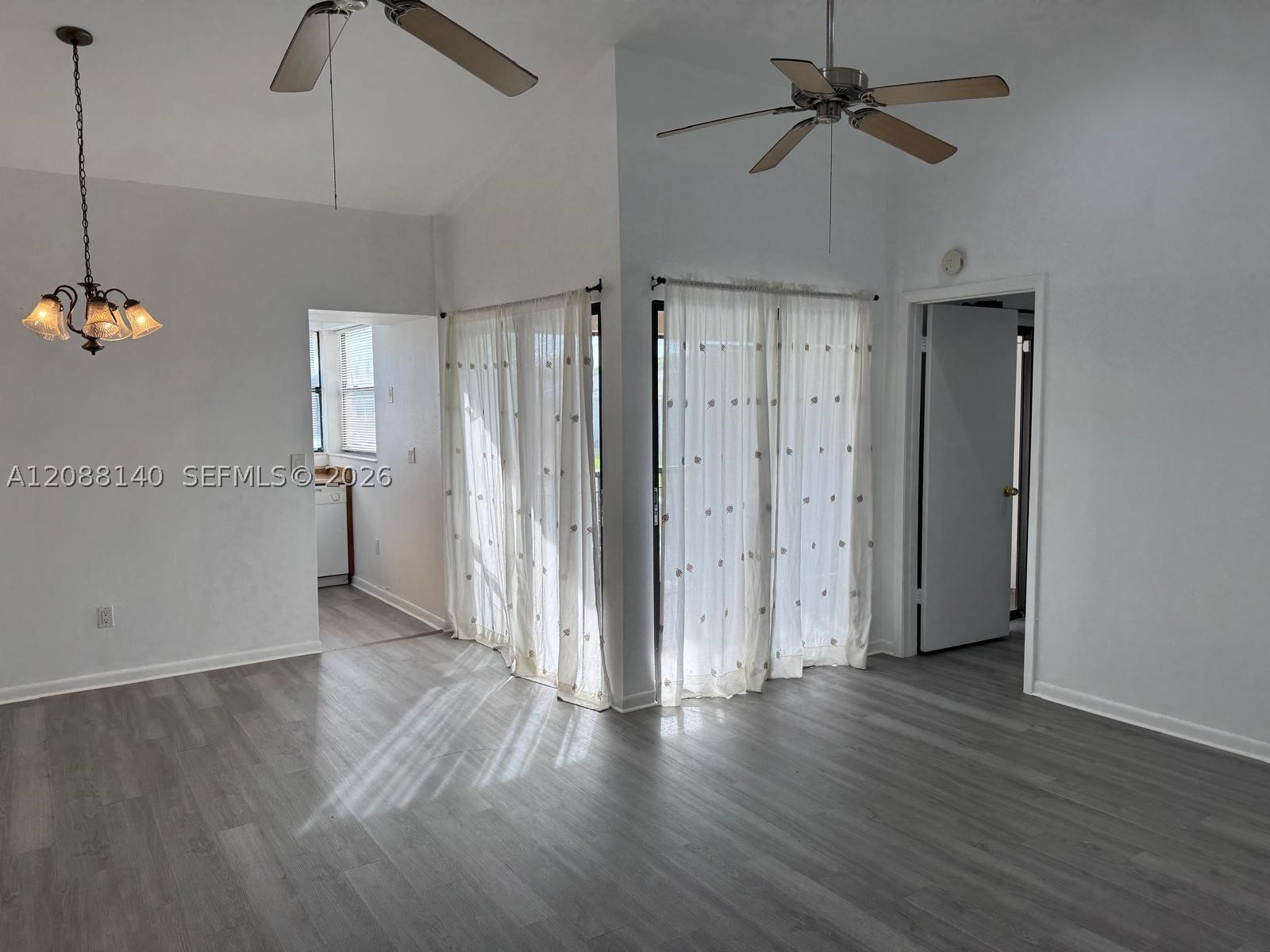 1002 Adams Ave 1002d Property Photo 14