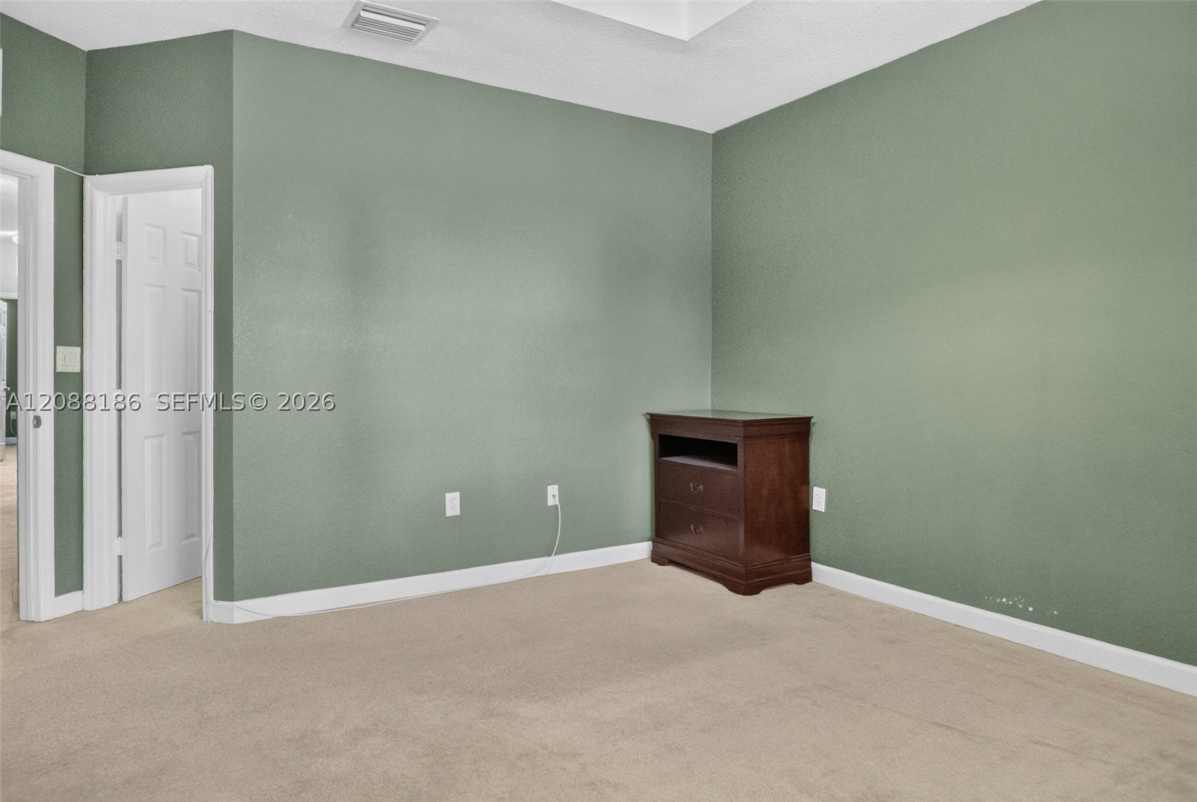 159 Ne 36th Ter Property Photo 18