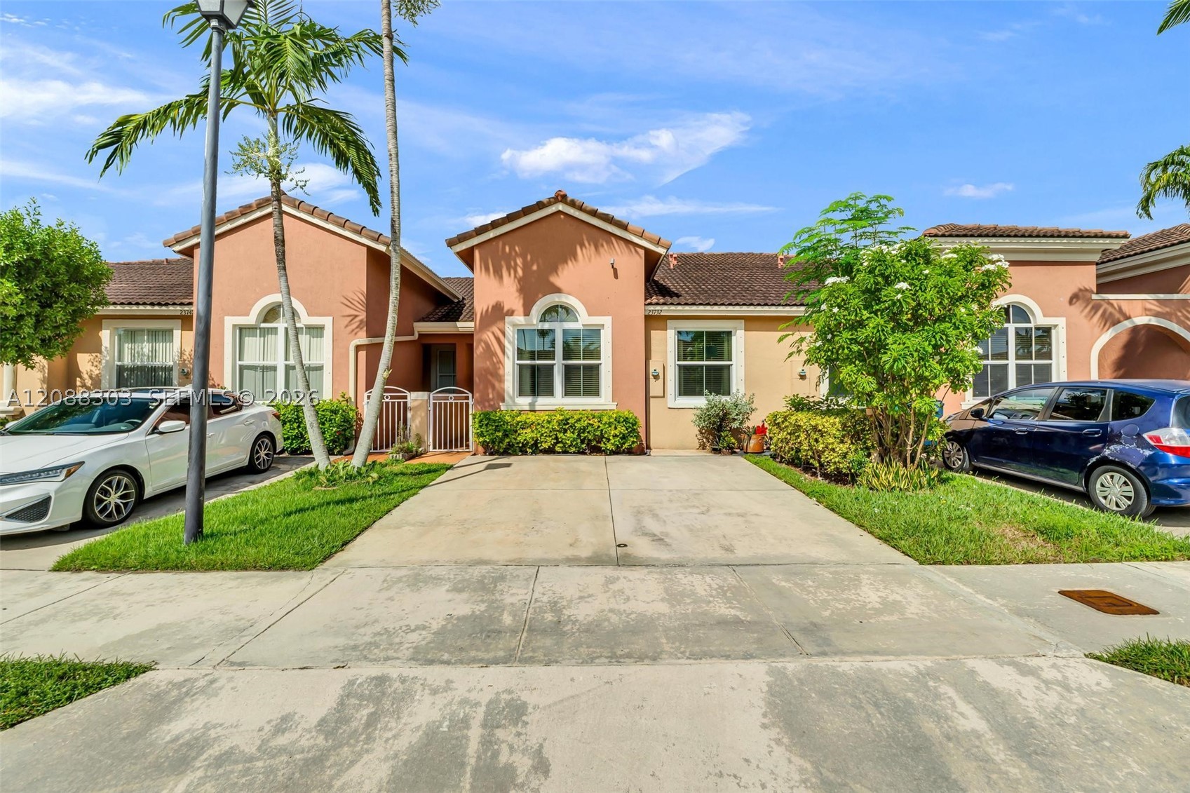 23732 SW 110th Ave Property Photo 1