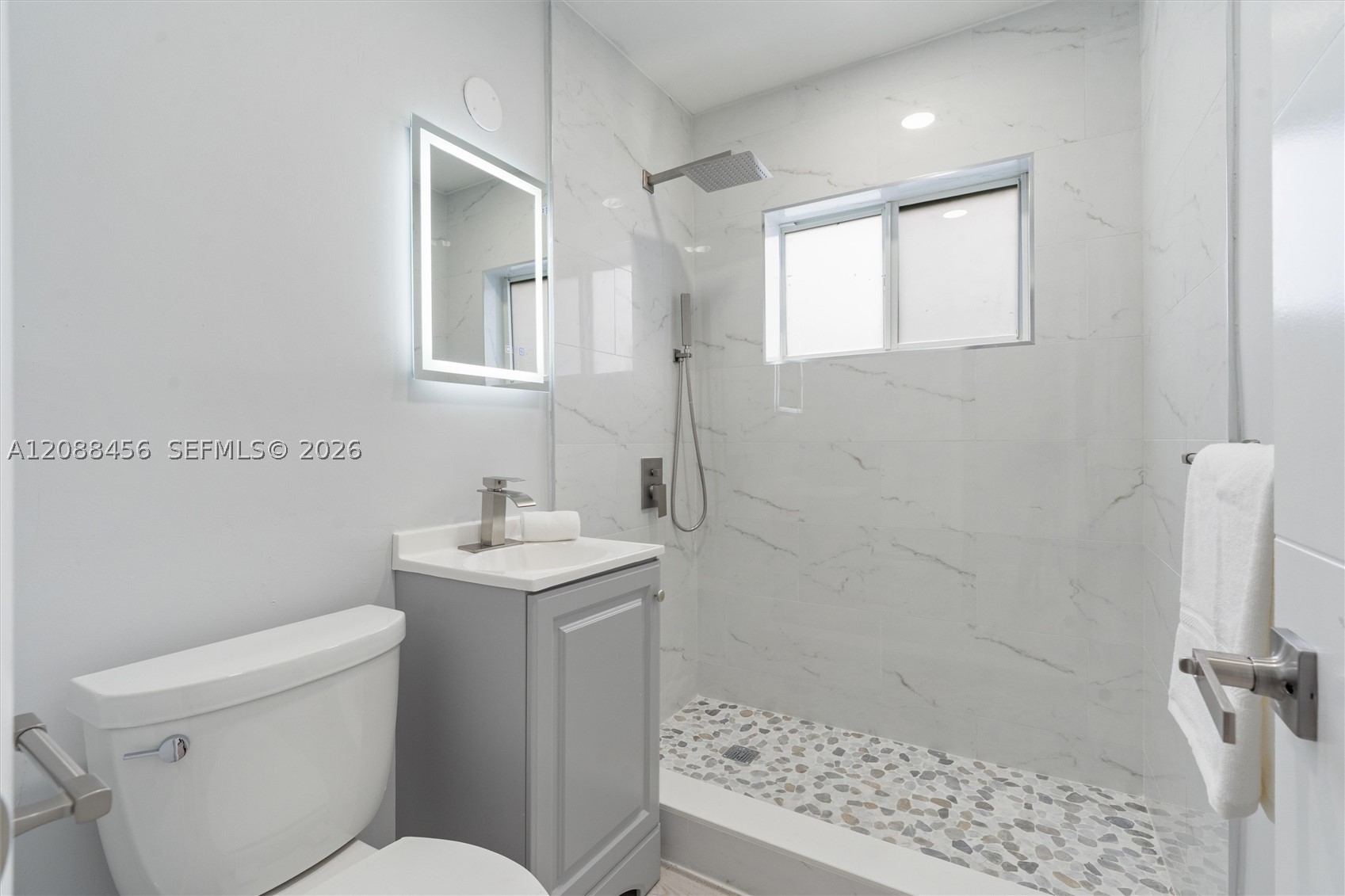 6405 Dawson St Property Photo 16