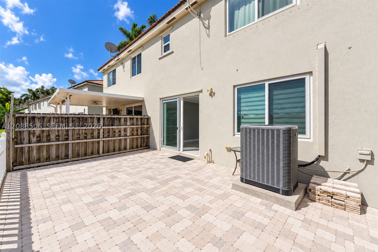 967 Ne 42nd Ave Property Photo 25