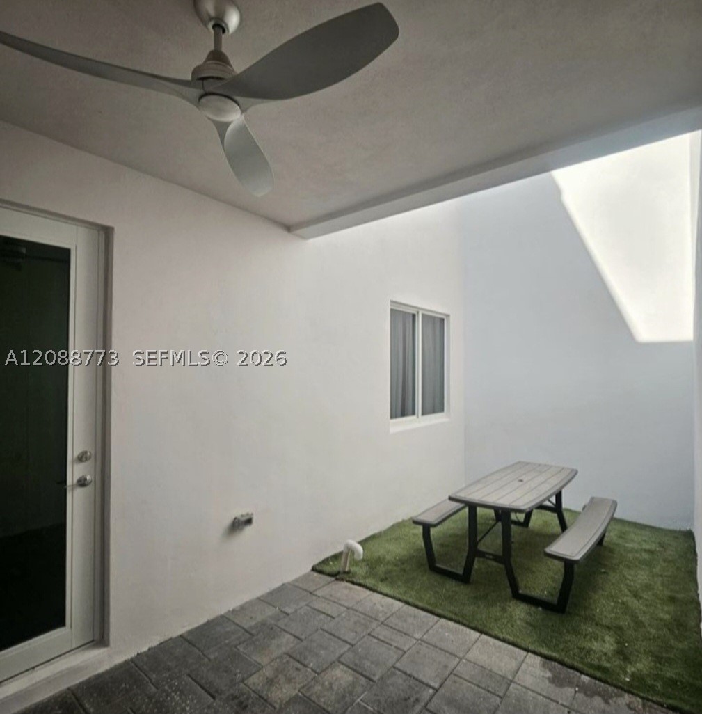 10440 Nw 67th St 10440 Property Photo 14