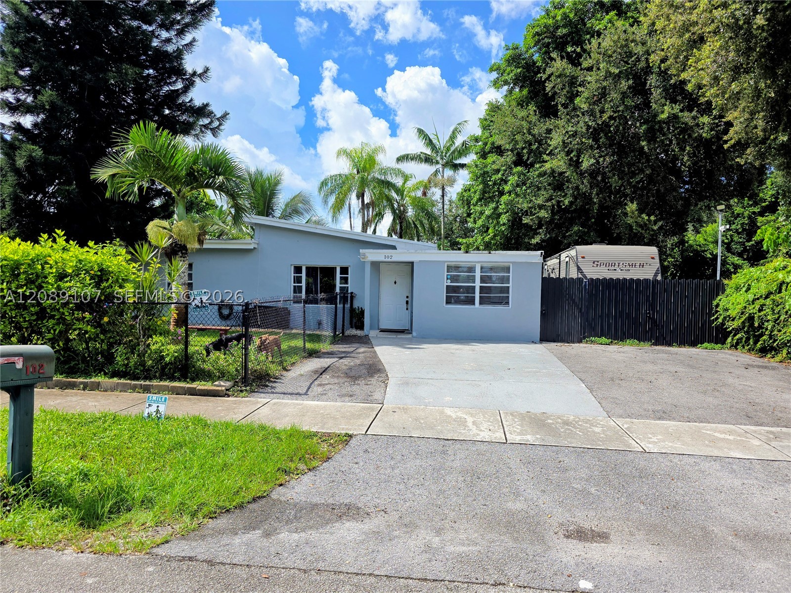 102 Williams Rd Property Photo 1