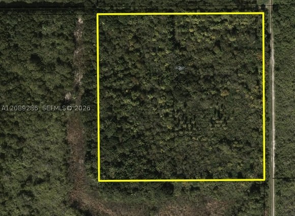 384 Property Photo 2