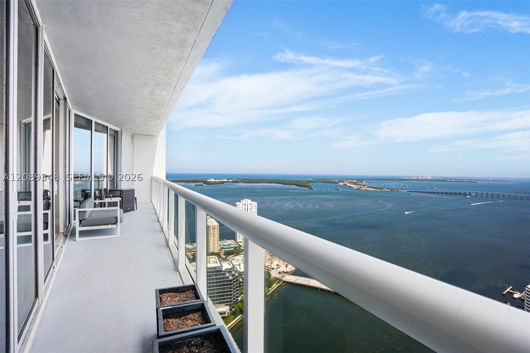 495 Brickell Ave 5005 Property Photo 4
