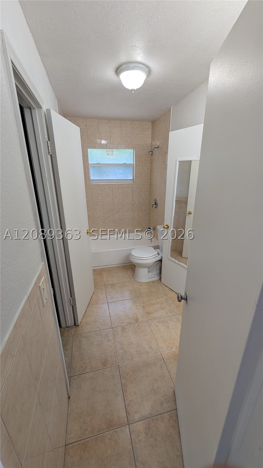 10 Silver Springs Dr Property Photo 8