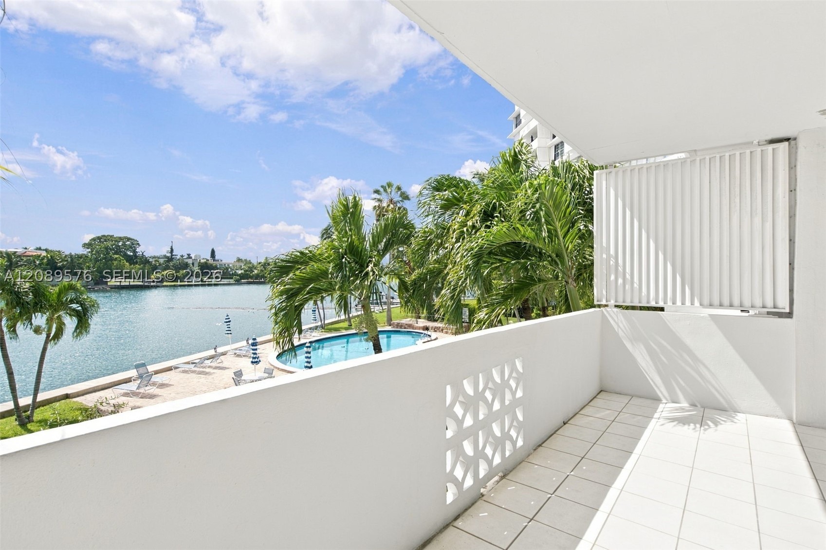 9101 E Bay Harbor Dr 201 Property Photo 2