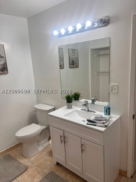 2842 Edison Ave Property Photo 2