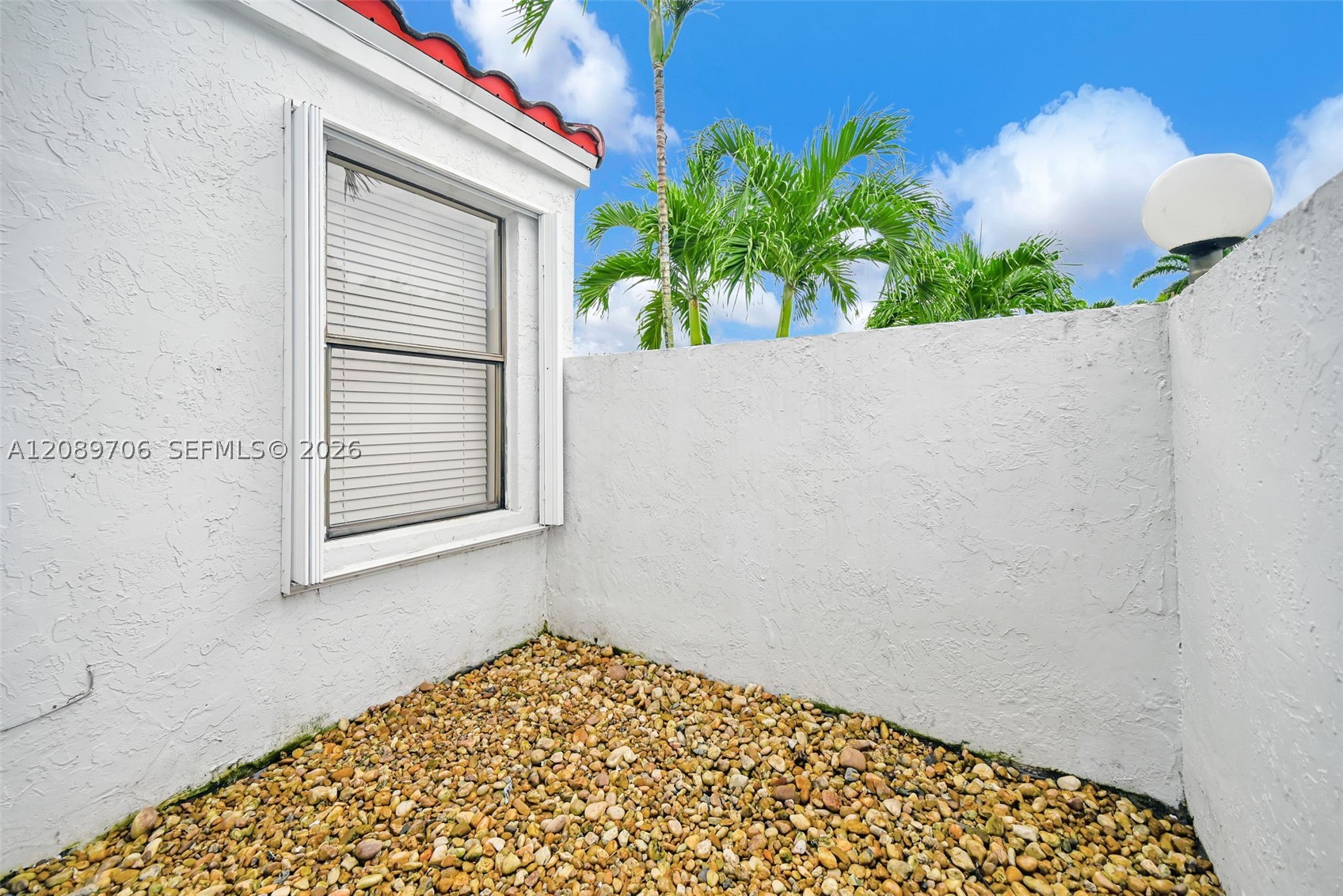 2414 San Remo Cir Property Photo 31