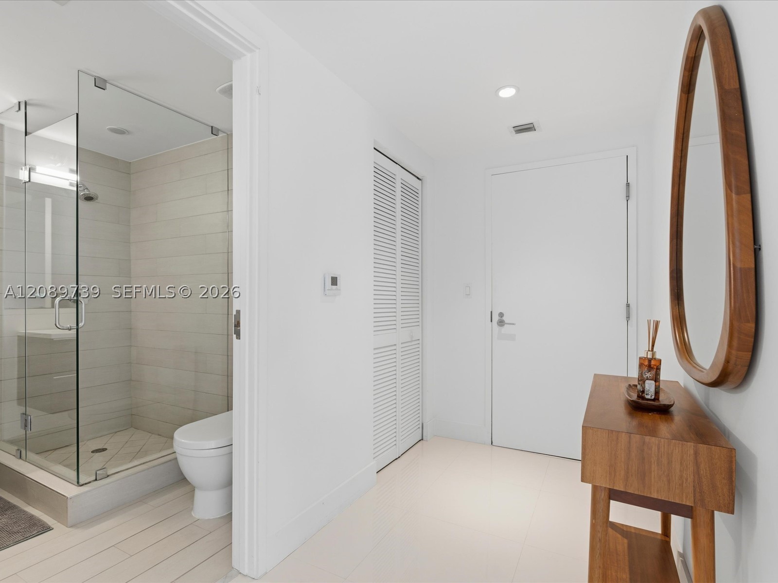9940 W Bay Harbor Dr 7c-n Property Photo 10