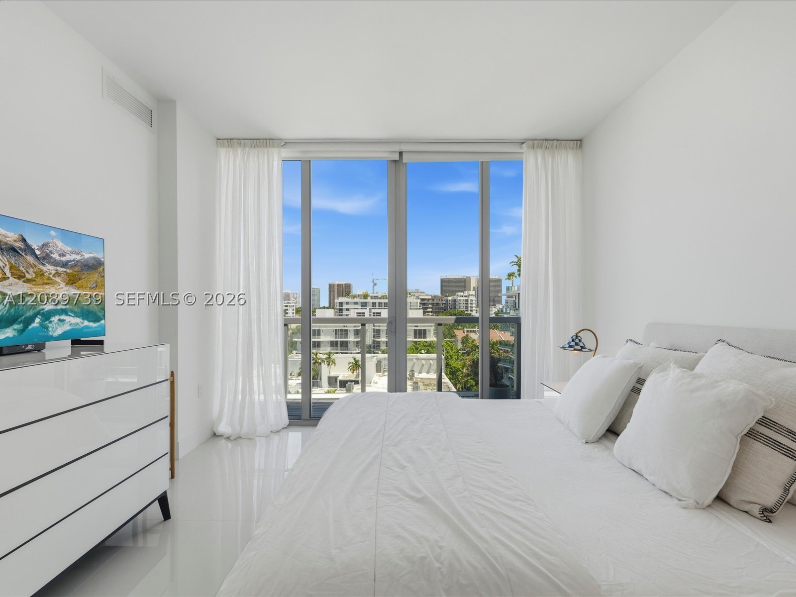 9940 W Bay Harbor Dr 7c-n Property Photo 23