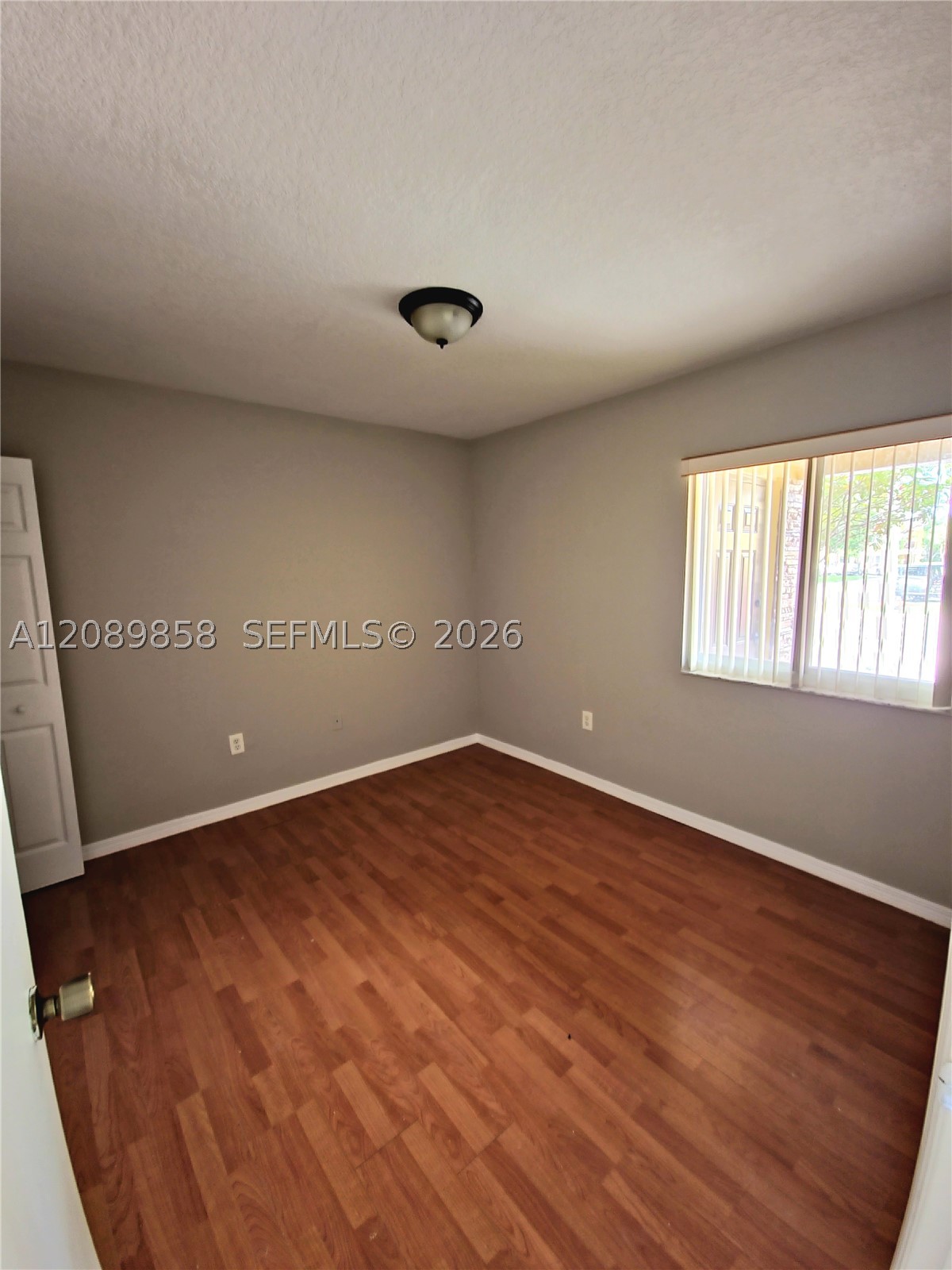 990 Ne 33rd Ter 102 Property Photo 8
